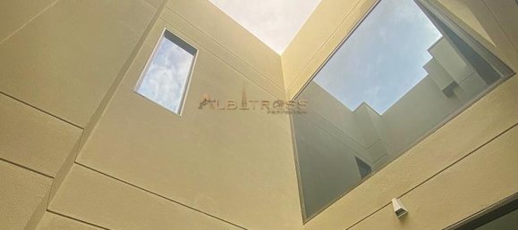 4 bedrooms Villa in Al Furjan, UAE No. 7380 10