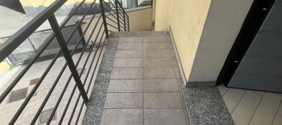 3 Schlafzimmer Wohnung in Meda, Italy, Nr. 361143 2