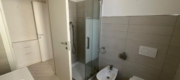 3 Schlafzimmer Wohnung in Meda, Italy, Nr. 361143 15