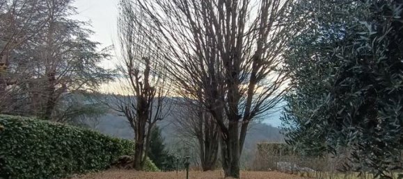 Casa de 8 divisões em Saluzzo, Italy N.º 40222 40