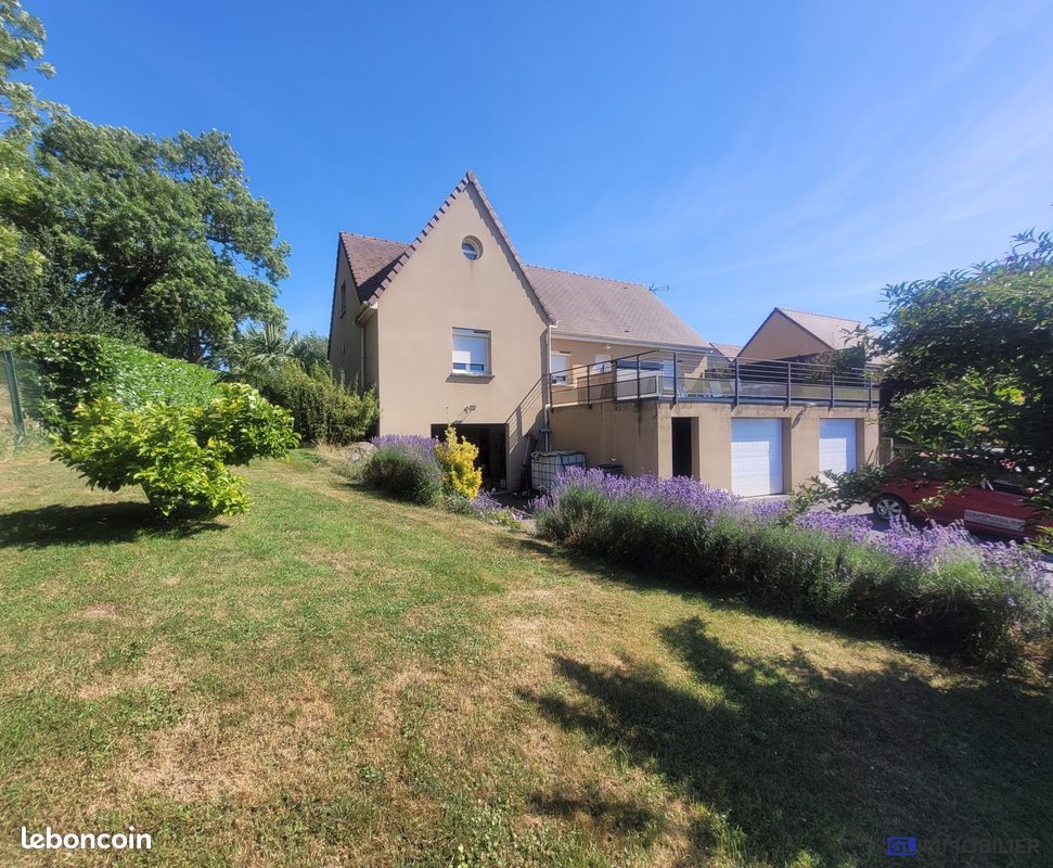 3 Schlafzimmer Haus in Calvados, France, Nr. 356068