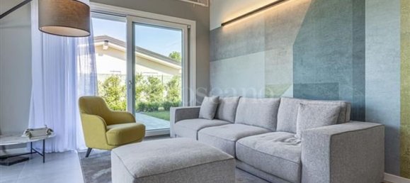 3 rooms Villa in Padenghe sul Garda, Italy No. 16286 22