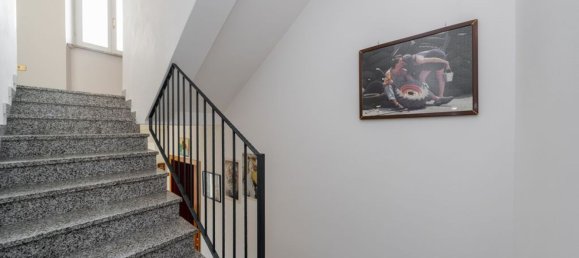 4 rooms House in Castello di Brianza, Italy No. 3888 27