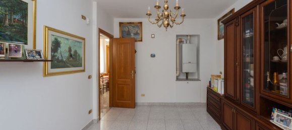 4 rooms House in Castello di Brianza, Italy No. 3888 10