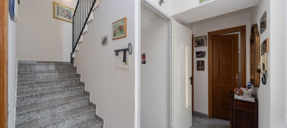 4 rooms House in Castello di Brianza, Italy No. 3888 7