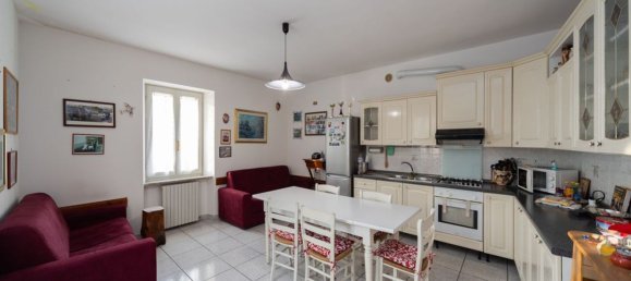 4 rooms House in Castello di Brianza, Italy No. 3888 3