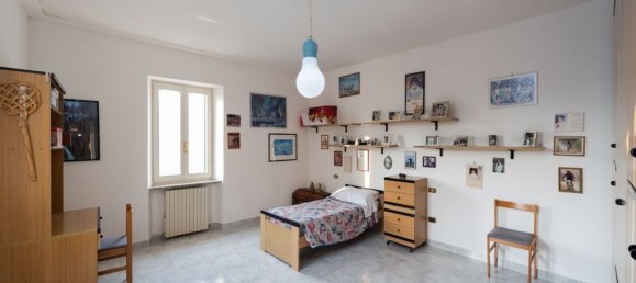 4 rooms House in Castello di Brianza, Italy No. 3888 16