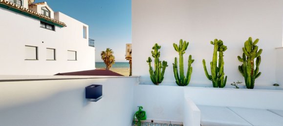 2 Schlafzimmer Stadthaus in Caleta de Velez, Spain, Nr. 49010 3