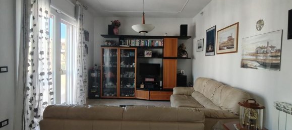 5 bedrooms House in Porto Viro, Italy No. 331907 3