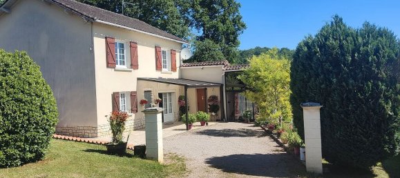 4 bedrooms House in Dordogne, France No. 205600 2