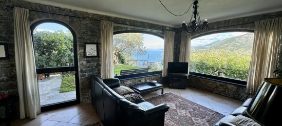 3 bedrooms Villa in Levanto, Italy No. 31677 9
