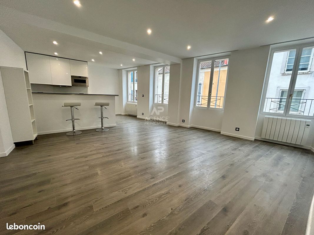 1 Schlafzimmer Wohnung in Poissy, France, Nr. 170645