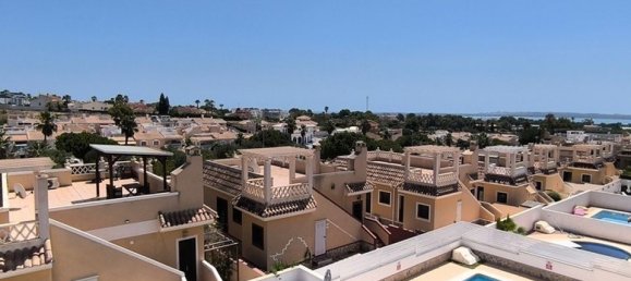 Villa de 5 dormitorios en Ciudad Quesada, Spain No. 188288 15