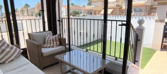 Villa de 5 dormitorios en Ciudad Quesada, Spain No. 188288 3