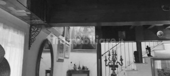 6 bedrooms Apartment in Ferrara, Italy No. 25106 16