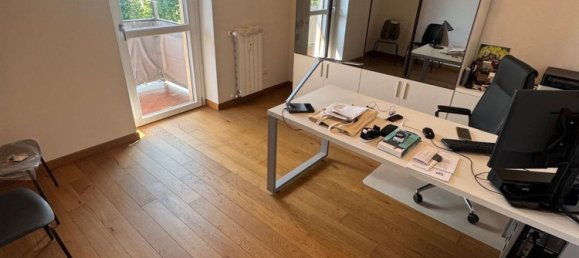 Apartamento de 4 dormitorios en Bovisio Masciago, Italy No. 364642 17