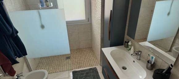 Apartamento de 4 dormitorios en Bovisio Masciago, Italy No. 364642 25