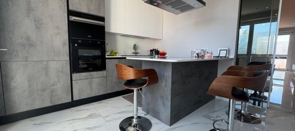 Apartamento de 4 dormitorios en Bovisio Masciago, Italy No. 364642 9