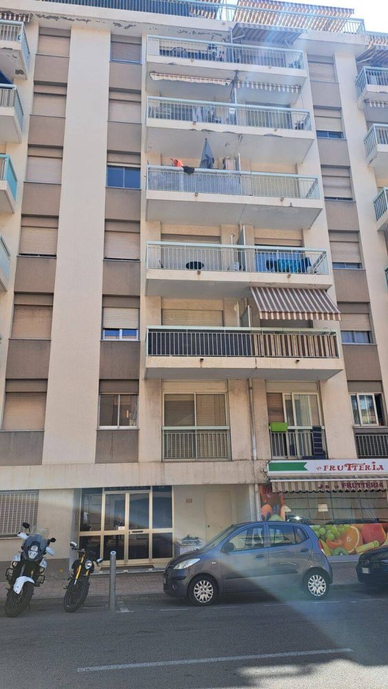 Apartamento de 2 divisões em Menton, France N.º 333182