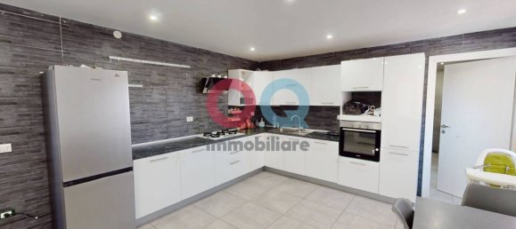 Villa de 4 dormitorios en Udine, Italy No. 262572 4