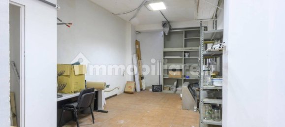 2 rooms Commercial property in Rome, Italy No. 214293 12