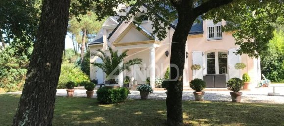 4 bedrooms House in Vannes, France No. 192791 17