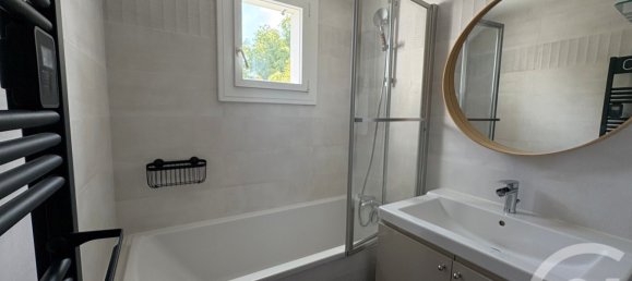 3 Schlafzimmer Haus in Emerainville, France, Nr. 279799 10