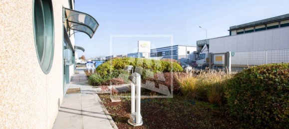 Lagerhaus in Carpi, Italy 1966m², Nr. 128976 15