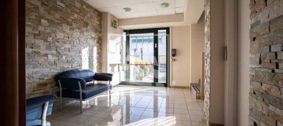 Lagerhaus in Carpi, Italy 1966m², Nr. 128976 18