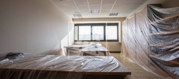 Lagerhaus in Carpi, Italy 1966m², Nr. 128976 42