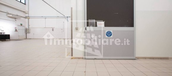 Lagerhaus in Carpi, Italy 1966m², Nr. 128976 22