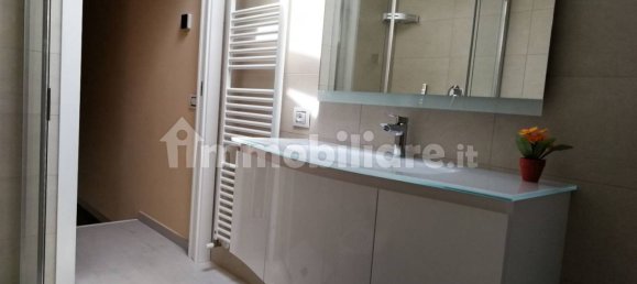 Apartamento de 2 dormitorios en Parma, Italy No. 333790 34