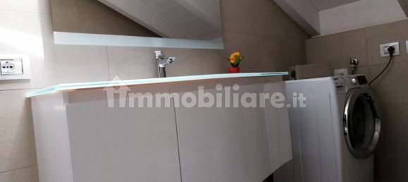Apartamento de 2 dormitorios en Parma, Italy No. 333790 28