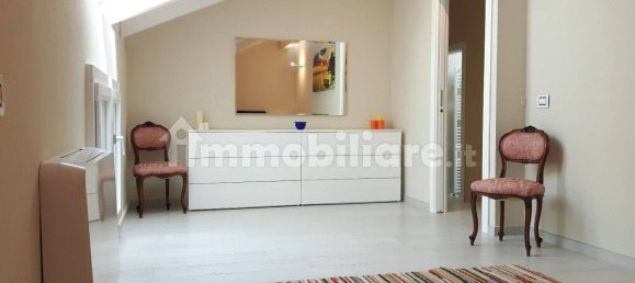 Apartamento de 2 dormitorios en Parma, Italy No. 333790 16