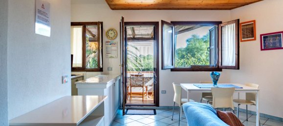 Квартира с 2 спальнями в Гольфо Аранчи, Италия № 63500 5