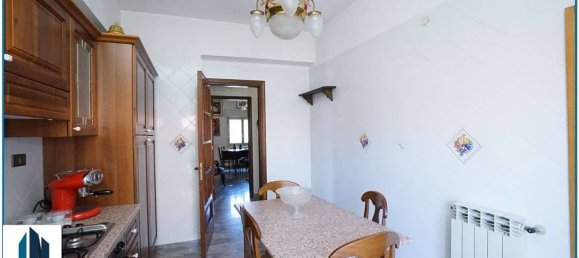 Apartamento de 3 dormitorios en Messina, Italy No. 317698 14