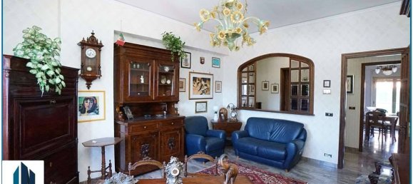 Apartamento de 3 dormitorios en Messina, Italy No. 317698 8