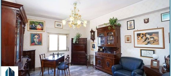 Apartamento de 3 dormitorios en Messina, Italy No. 317698 6
