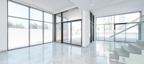 5 bedrooms Villa in Al Furjan, UAE No. 95903 8