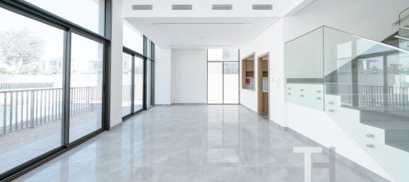 5 bedrooms Villa in Al Furjan, UAE No. 95903 3