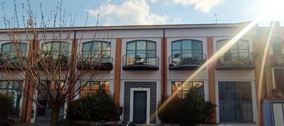 2 rooms Apartment in Brescia, Italy No. 42786 49