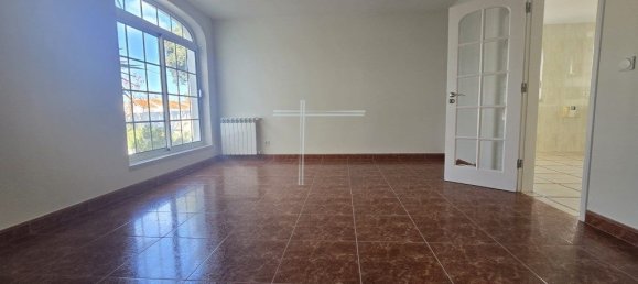5 bedrooms Villa in Corroios, Portugal No. 104144 10