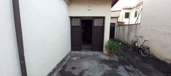 10 rooms House in Viareggio, Italy No. 114053 24