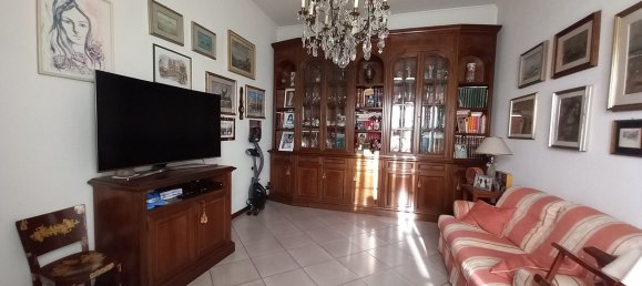 10 rooms House in Viareggio, Italy No. 114053 2