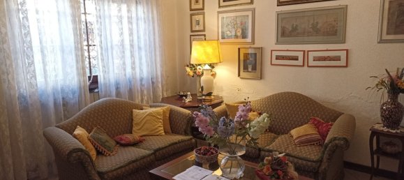 10 rooms House in Viareggio, Italy No. 114053 5