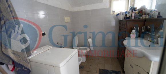 3 Schlafzimmer Haus in Cesa, Italy, Nr. 323026 8