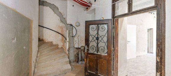 Дом с 10 комнатами в Герцогенбург, Австрия № 211306 13