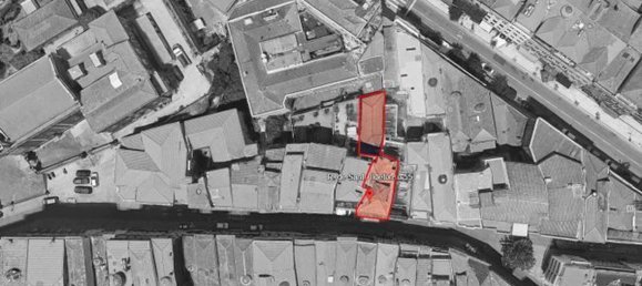 581m² Building in Porto, Portugal No. 68367 7