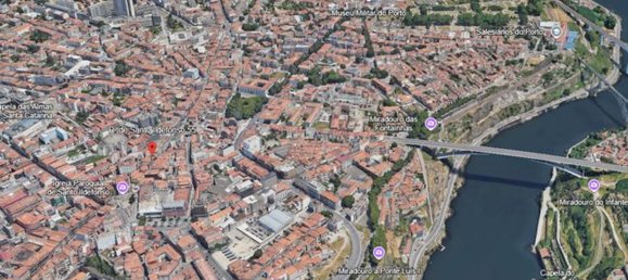 581m² Building in Porto, Portugal No. 68367 5