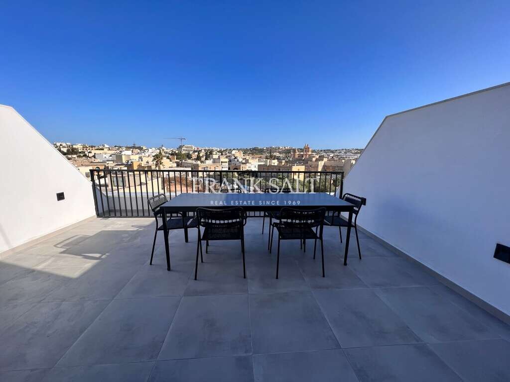 Ático de 2 dormitorios en Balzan, Malta No. 4930